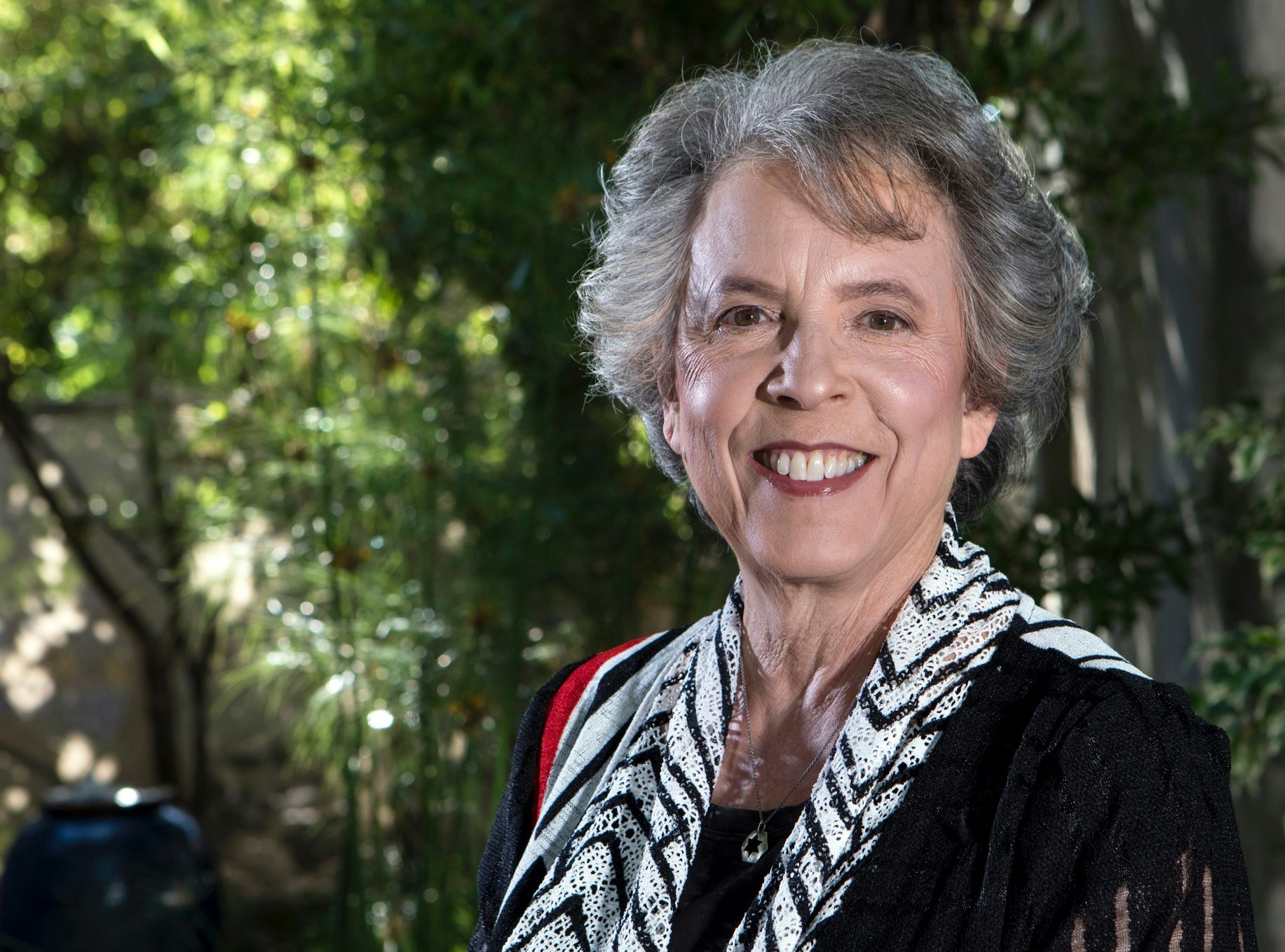 Cover of 'Rabbi Laura Geller' 