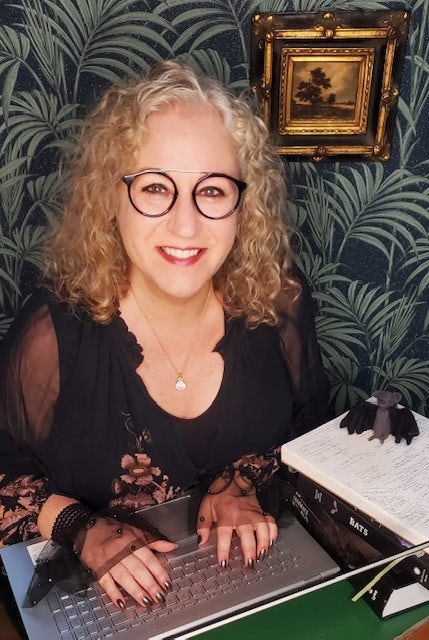 Cover of 'Rabbi Zoe Klein' 